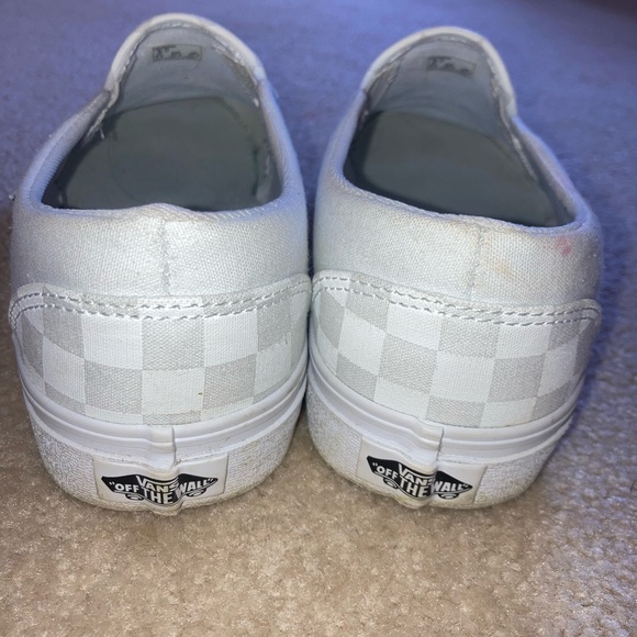 Vans - Picture 2 of 3
